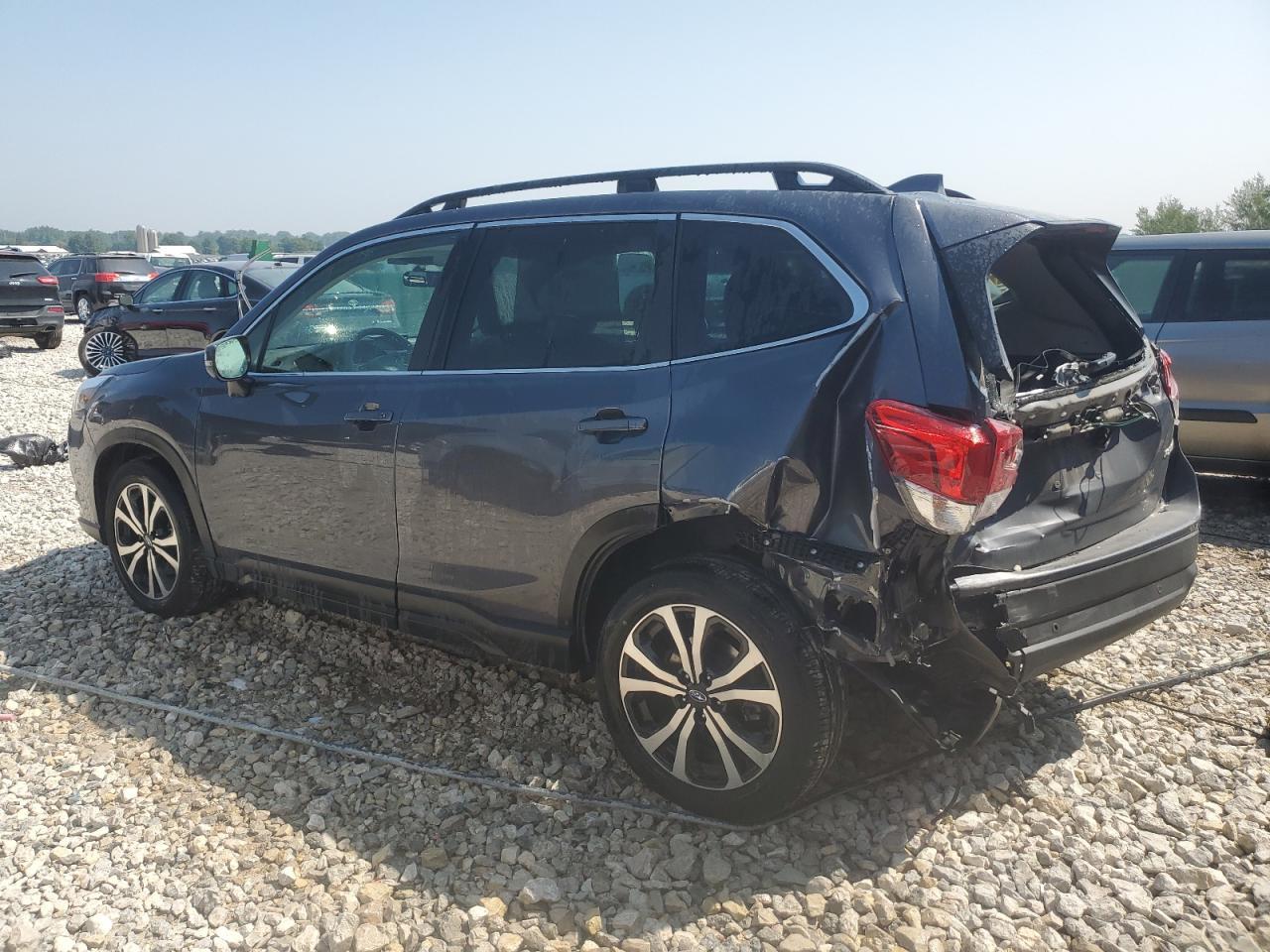 2023 Subaru Forester Limited - Фото 2