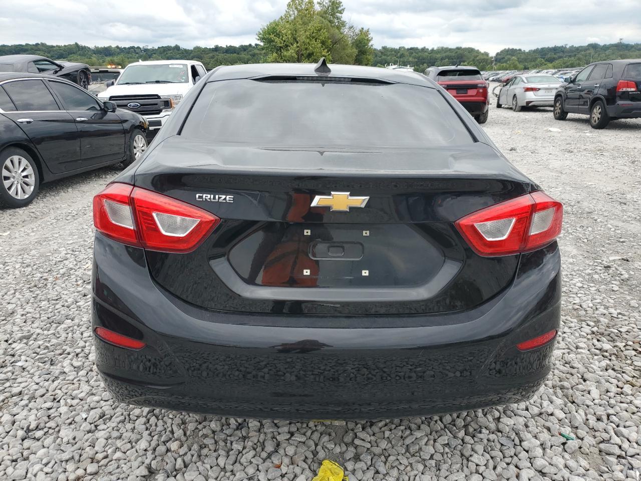 2018 Chevrolet Cruze Ls - Фото 6