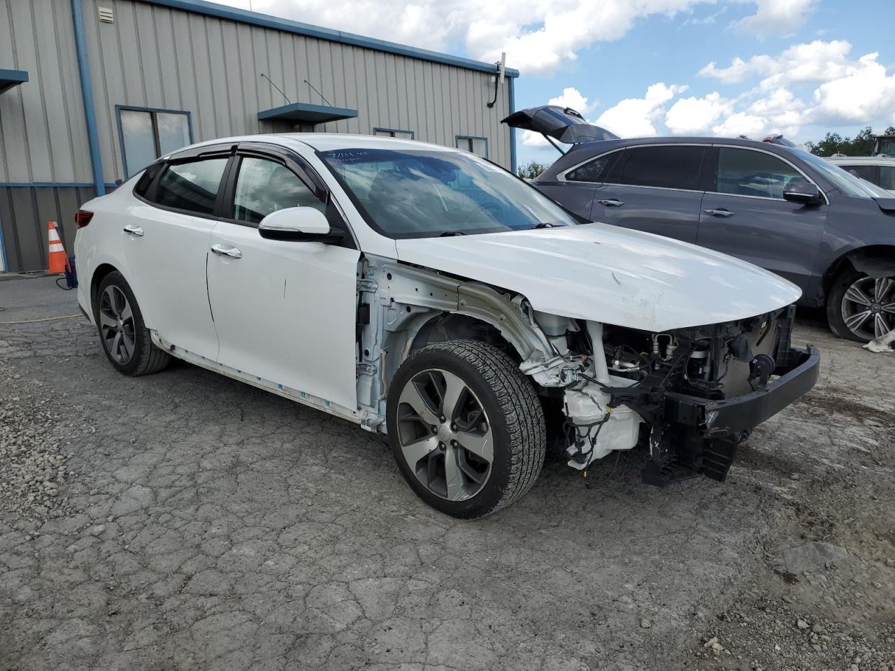 2019 Kia Optima Lx - Фото 4