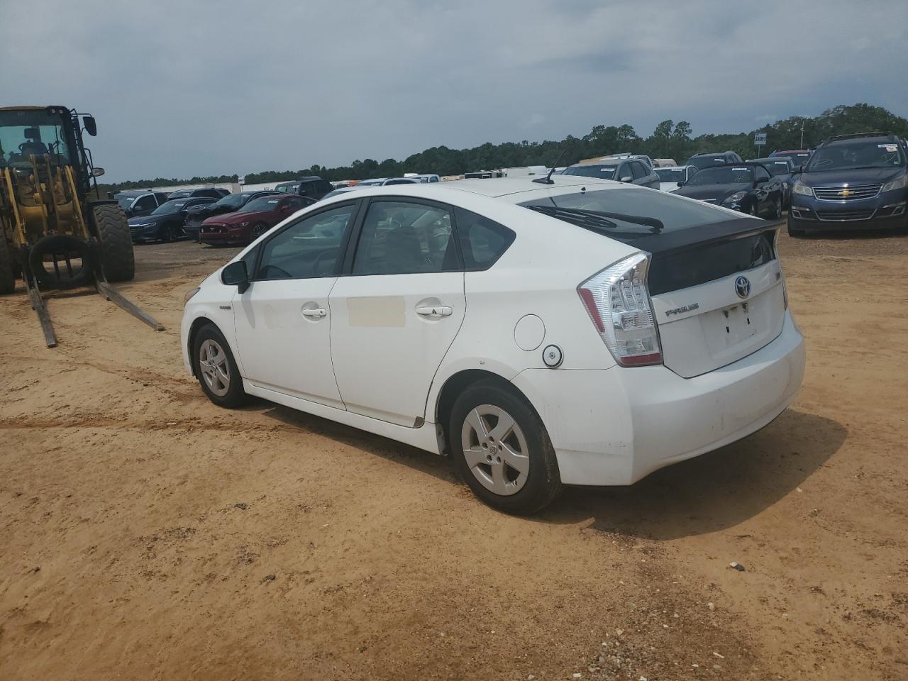 2011 Toyota Prius - Image 2
