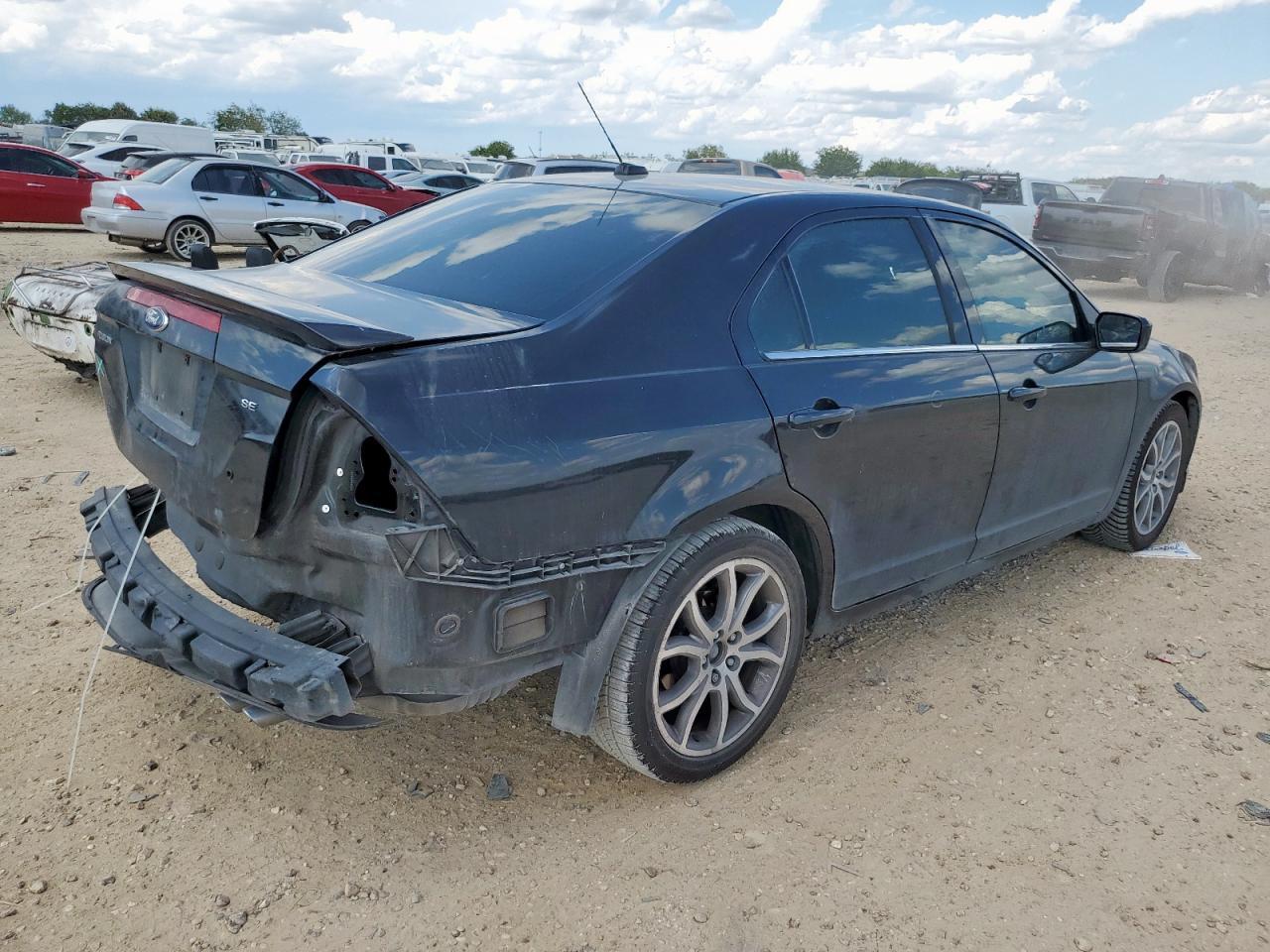 2012 Ford Fusion Se - Фото 3