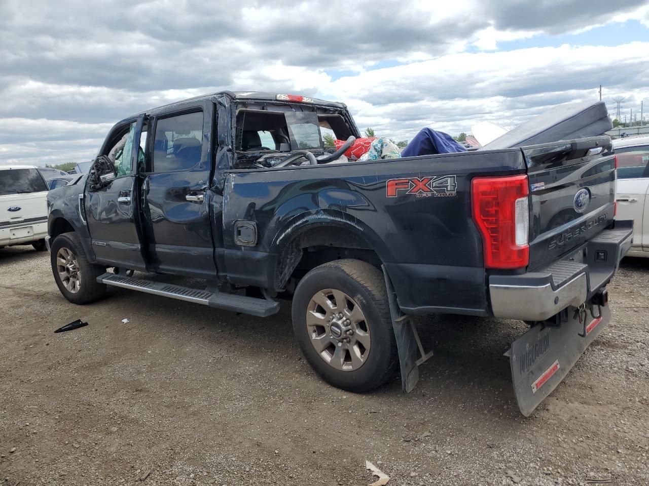 2018 Ford F250 - Image 2