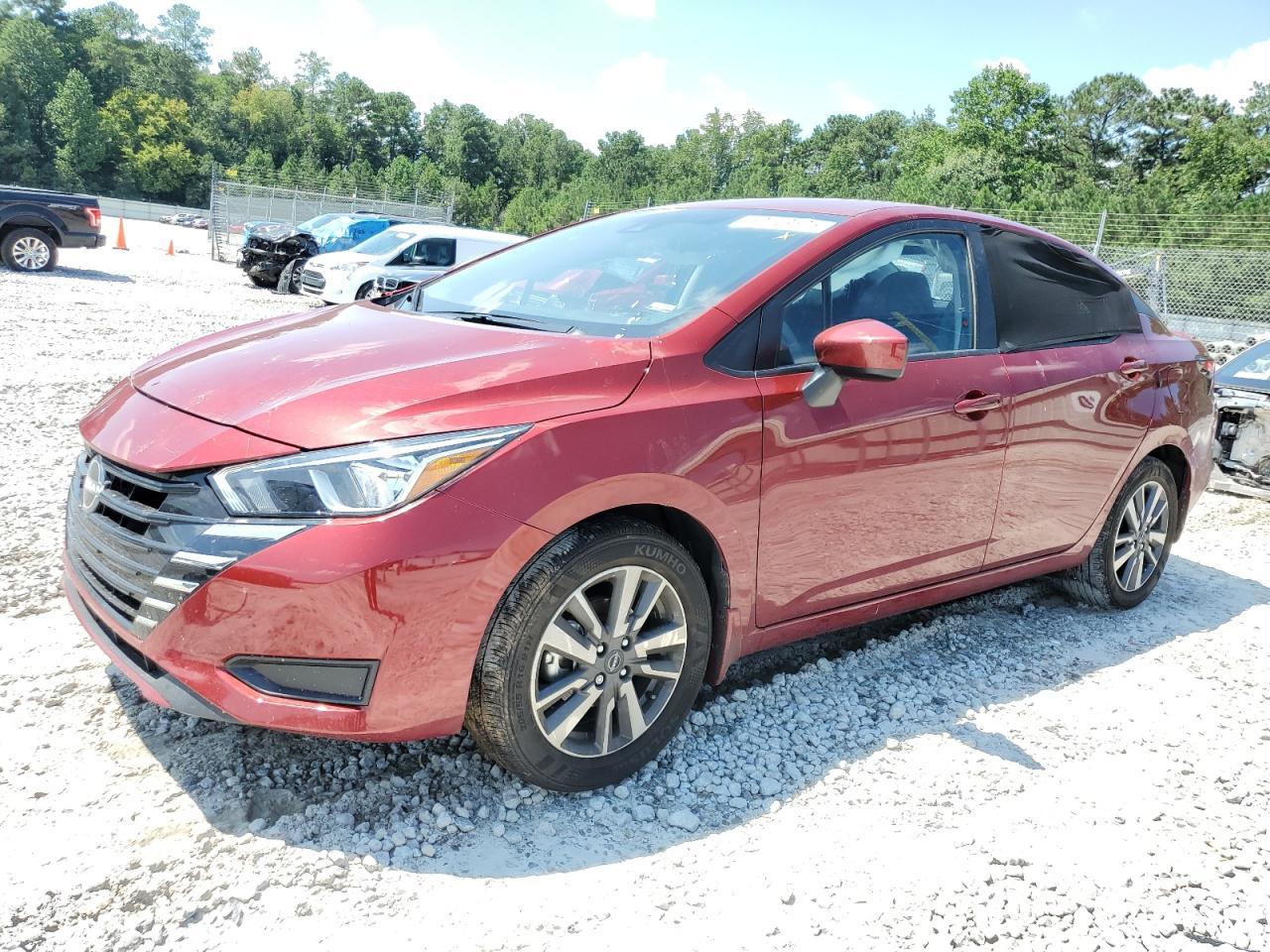 2024 Nissan Versa Sv