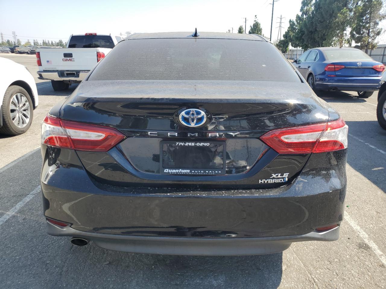 2018 Toyota Camry Hybrid - Фото 6