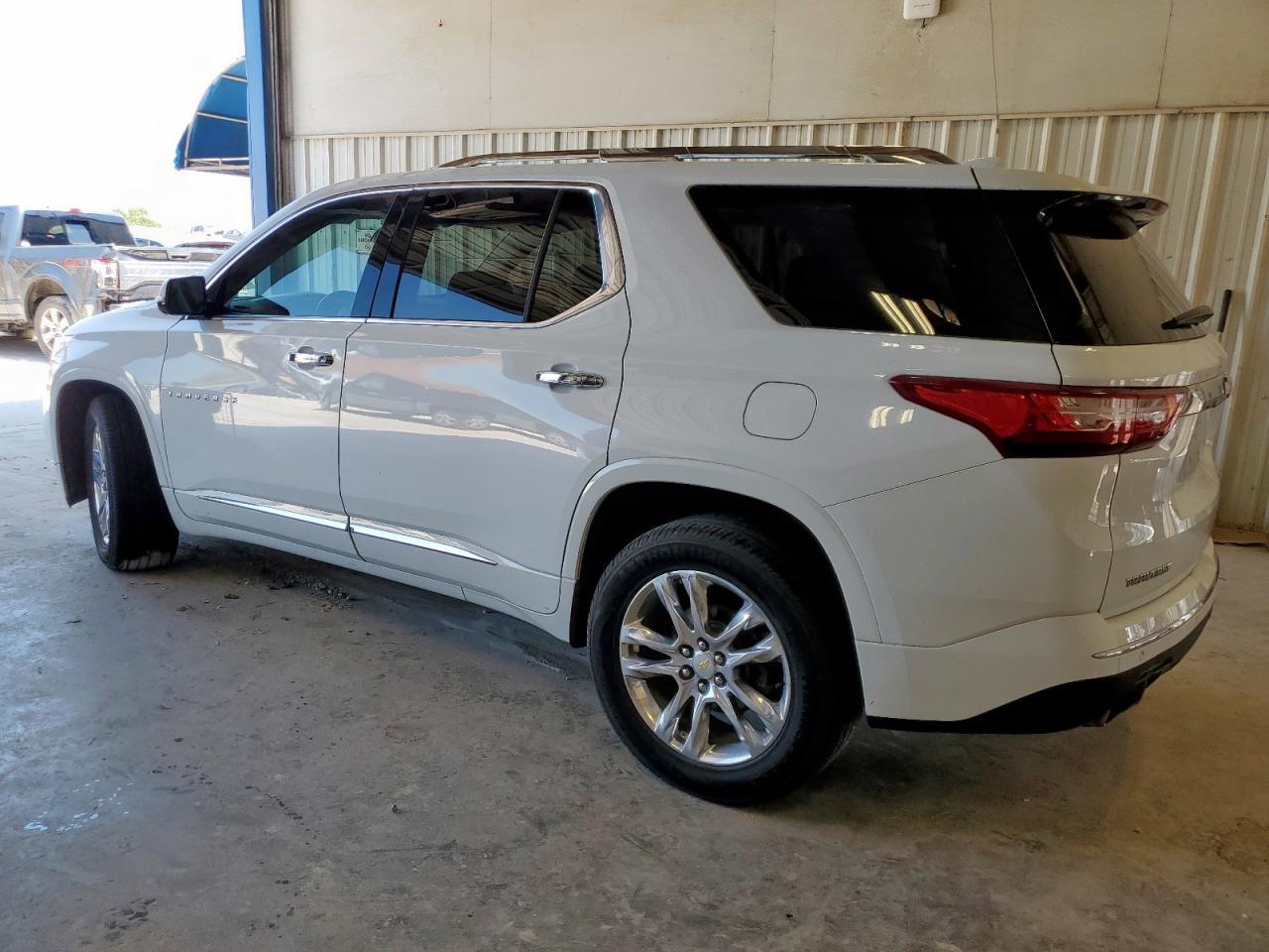 2020 Chevrolet Traverse High Country - Фото 2