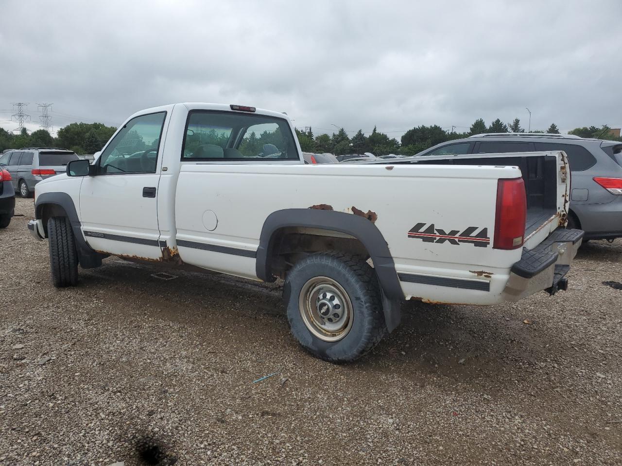 1998 Chevrolet Gmt-400 K2500 - Фото 2