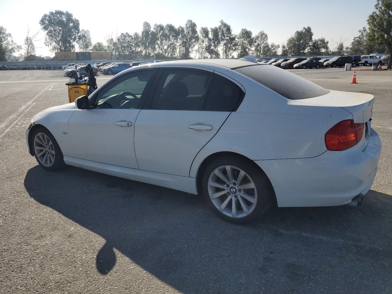 2011 BMW 328 I Sulev - Фото 2