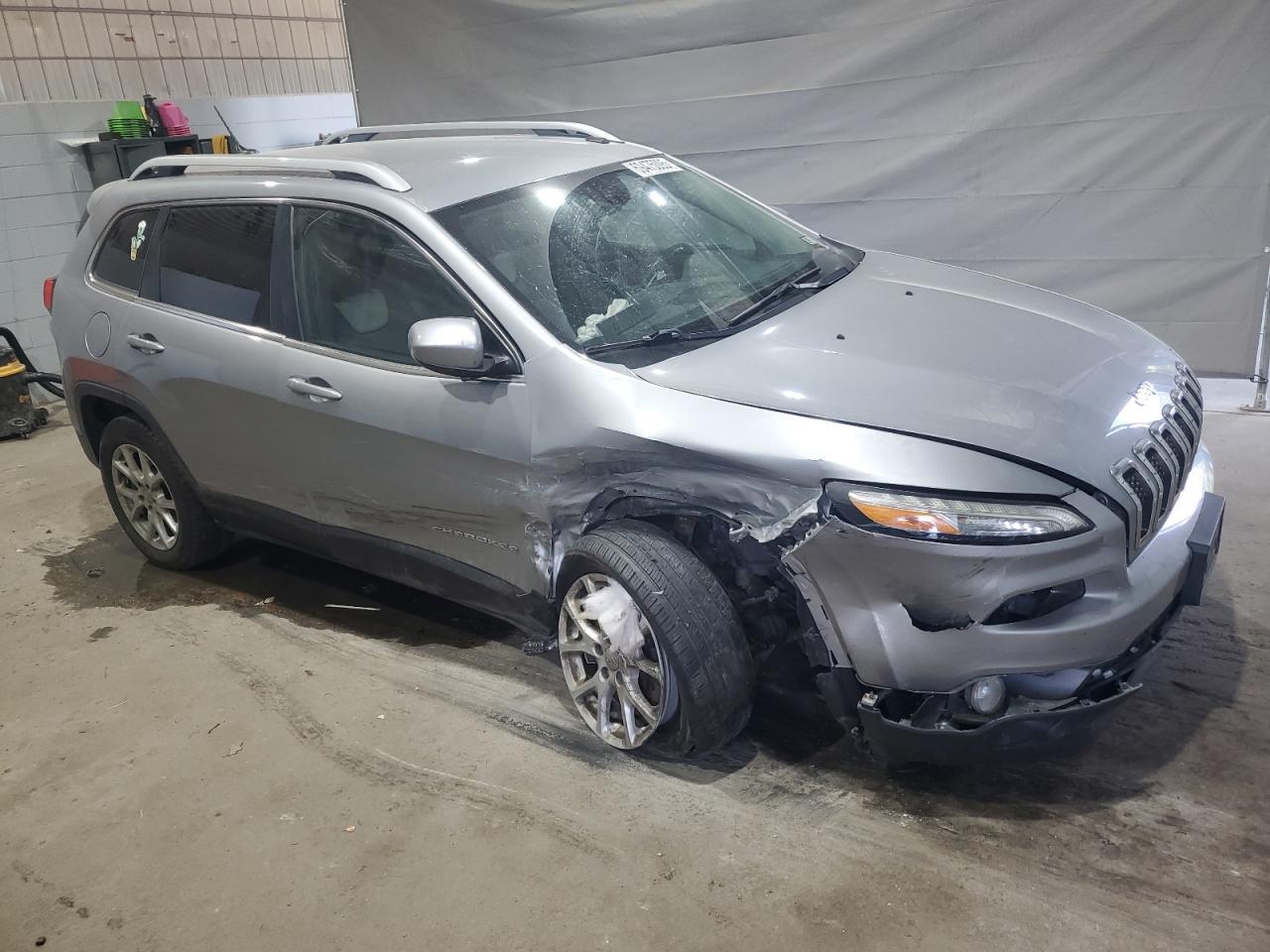 2015 Jeep Cherokee Latitude - Фото 4