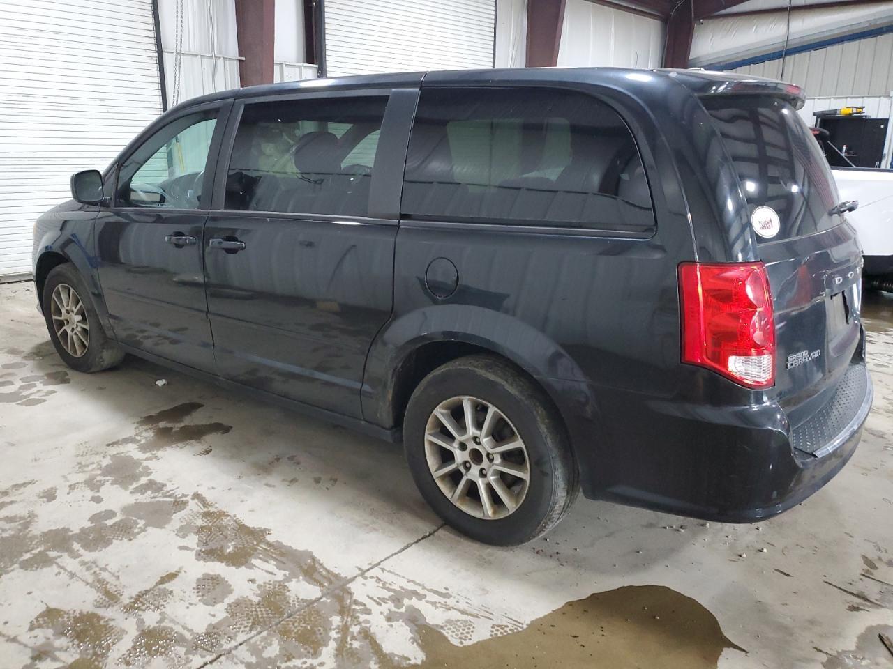 2011 Dodge Grand Caravan R/T - Image 2