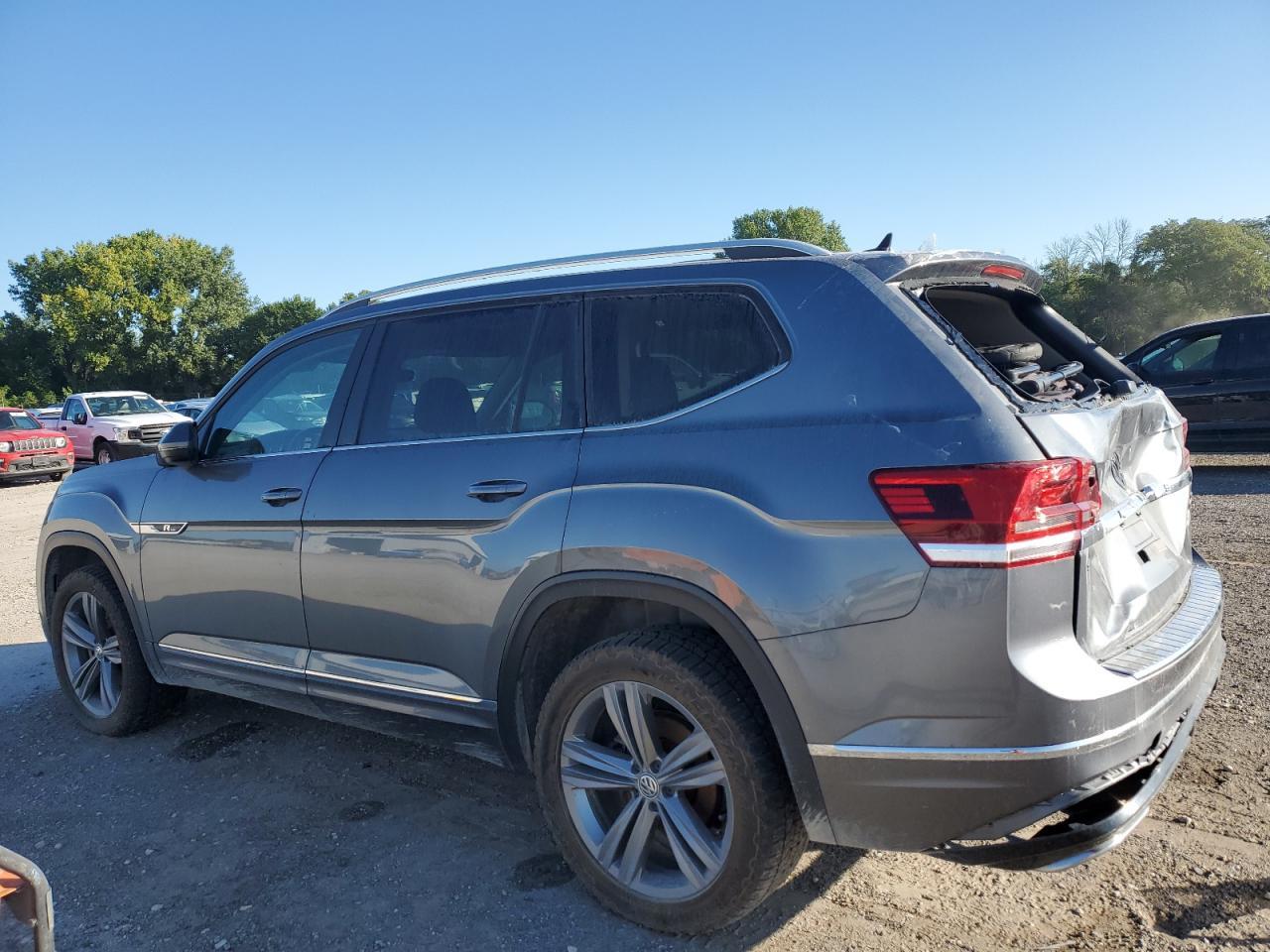 2019 Volkswagen Atlas Se - Фото 2