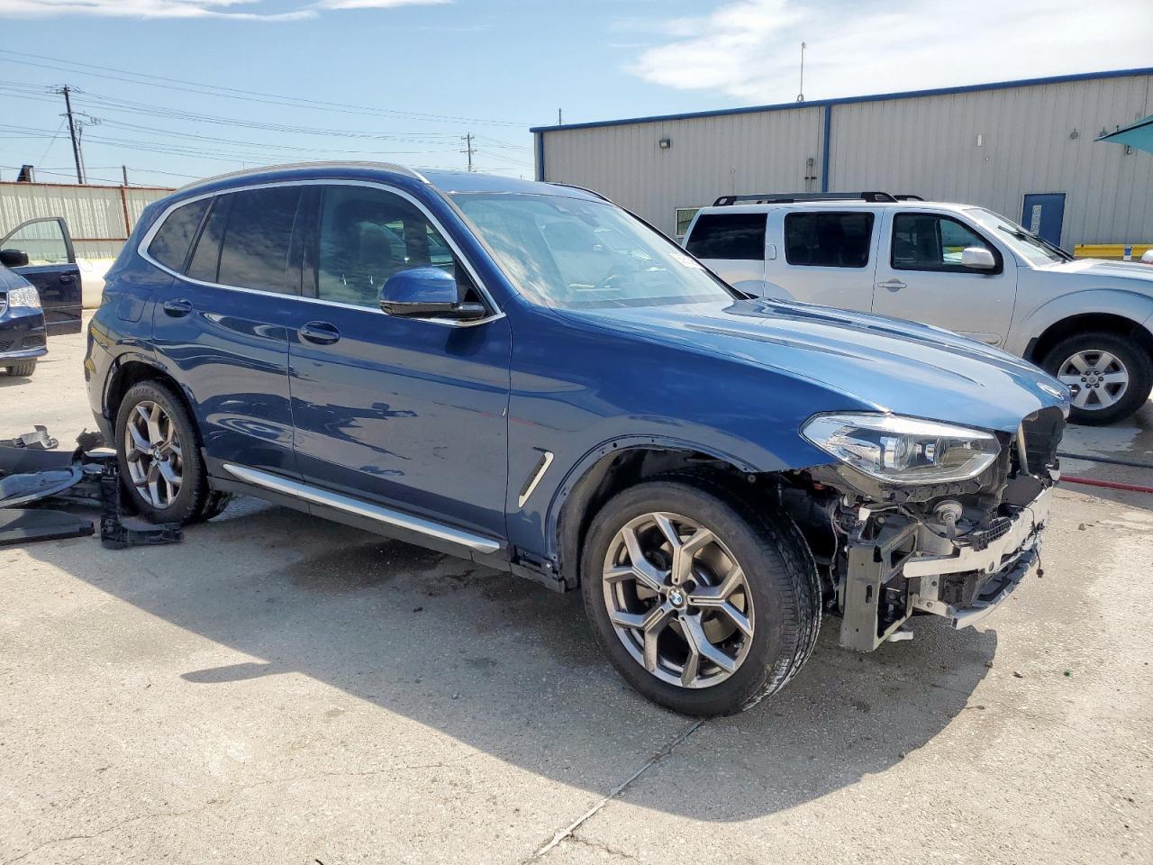 2021 BMW X3 Sdrive30I - Фото 4