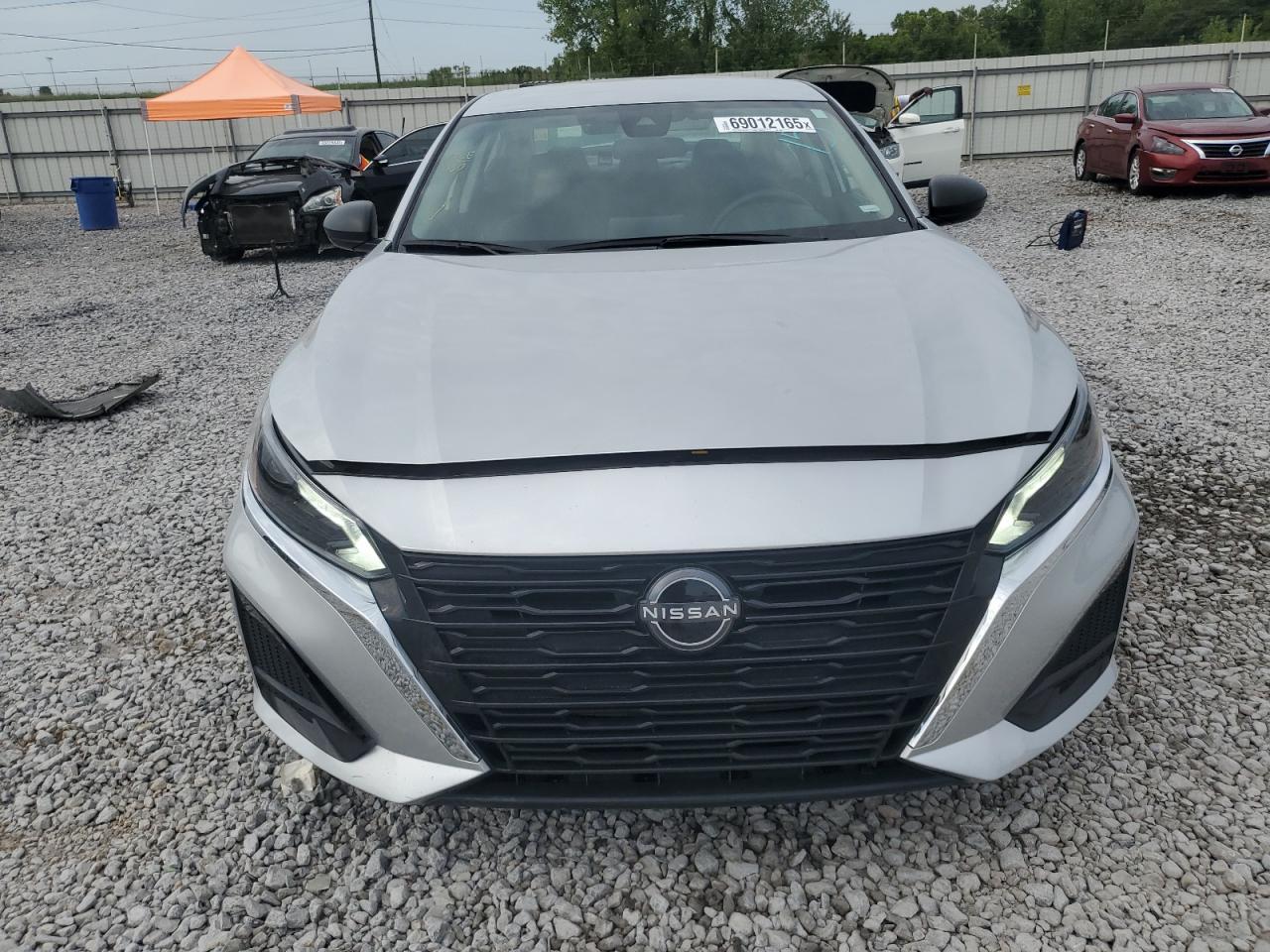 2024 Nissan Altima Sv - Image 5