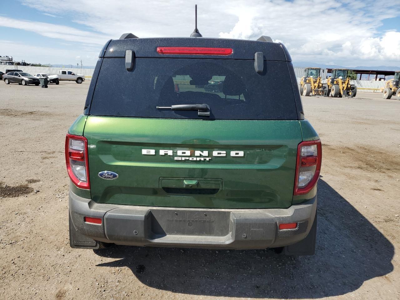 2025 Ford Bronco Sport Outer Banks - Image 6