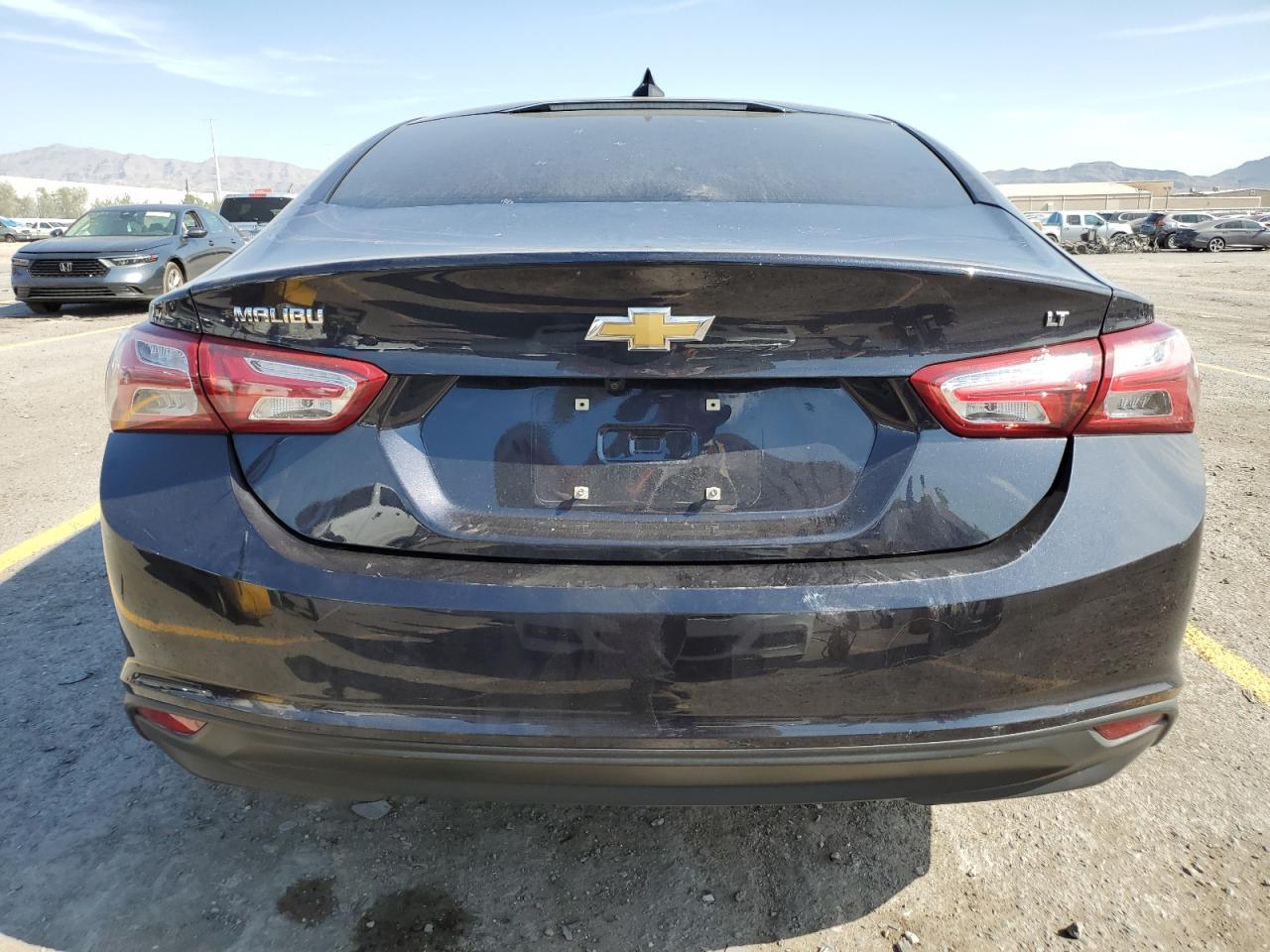 2022 Chevrolet Malibu Lt - Фото 6