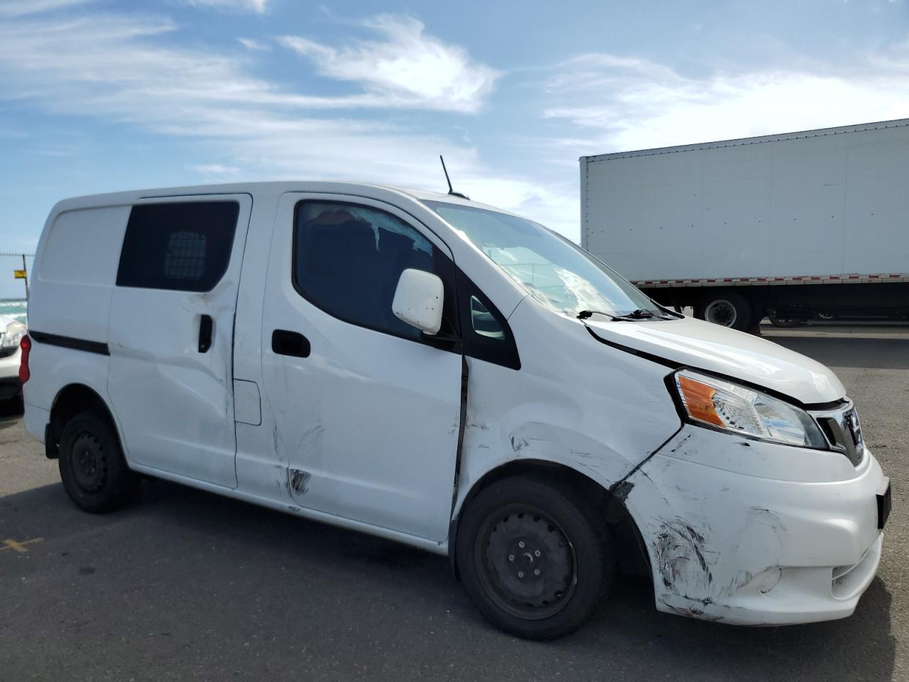 2020 Nissan Nv200 2.5S - Фото 4