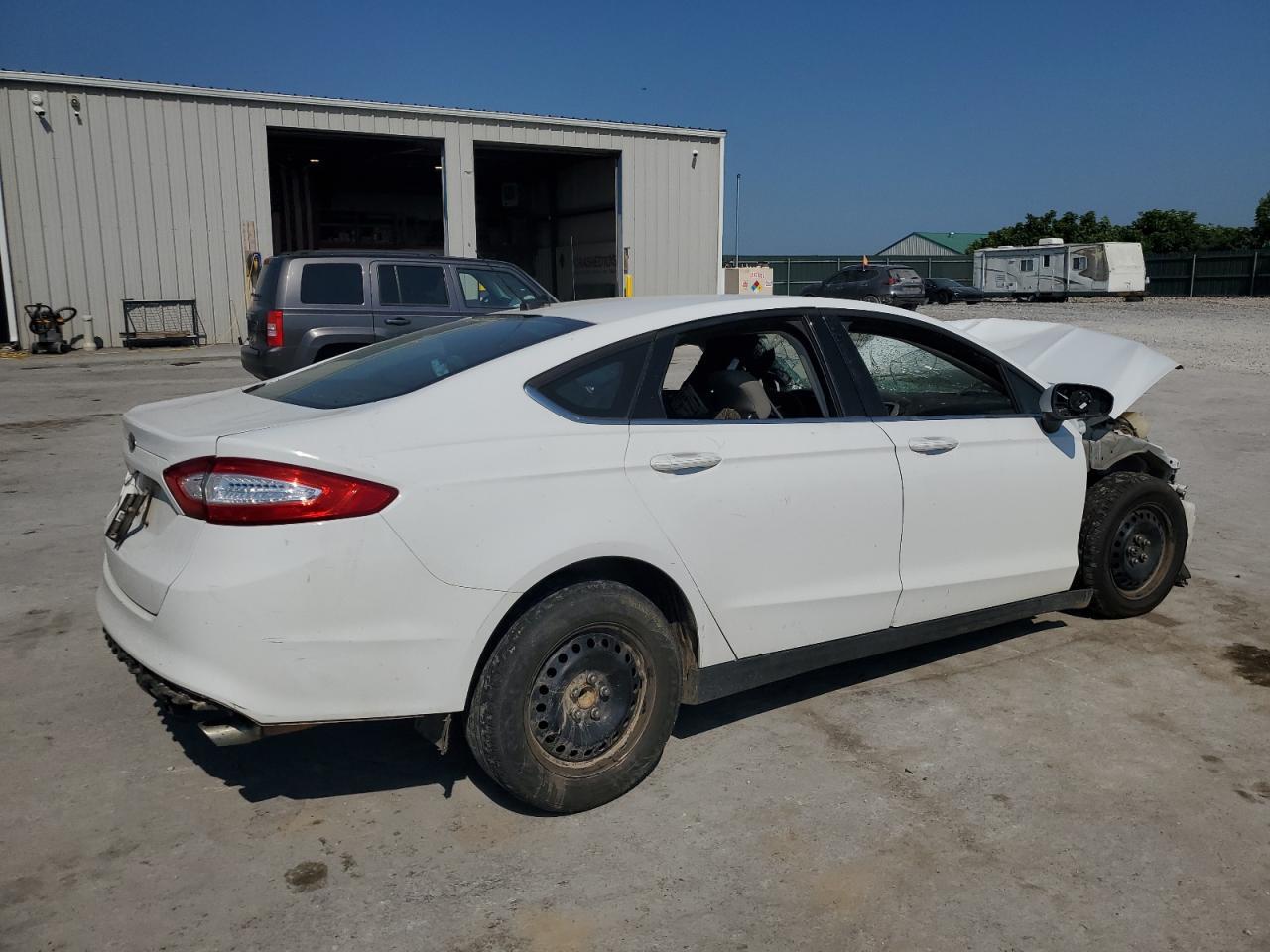 2013 Ford Fusion S - Image 3