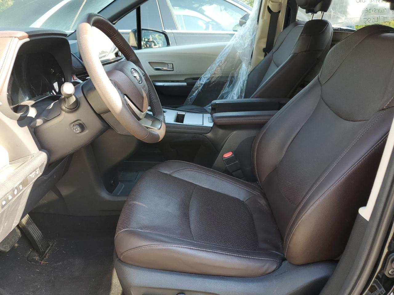 2021 Toyota Sienna Limited - Фото 7