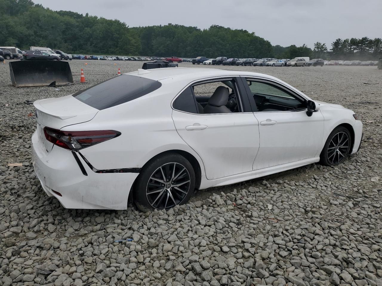 2023 Toyota Camry Se Night Shade - Image 3