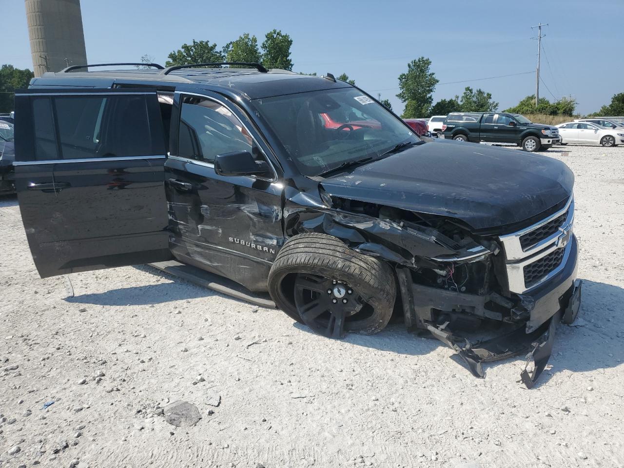 2015 Chevrolet Suburban K1500 Lt - Фото 4