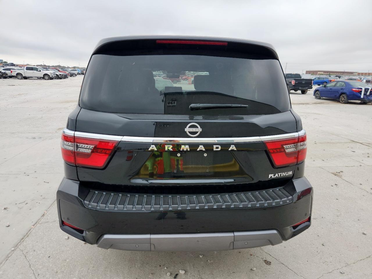 2023 Nissan Armada Platinum - Фото 6