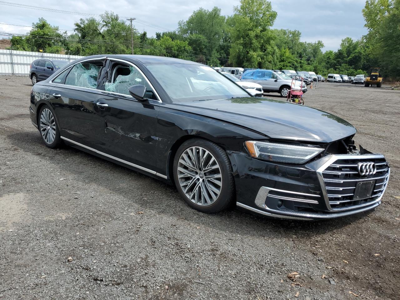 2019 Audi A8 L - Фото 4