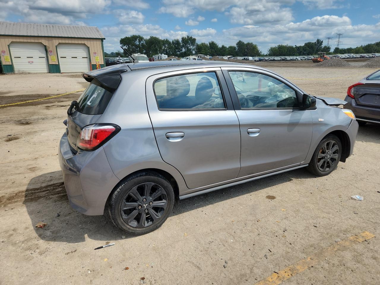 2022 Mitsubishi Mirage Se - Image 3