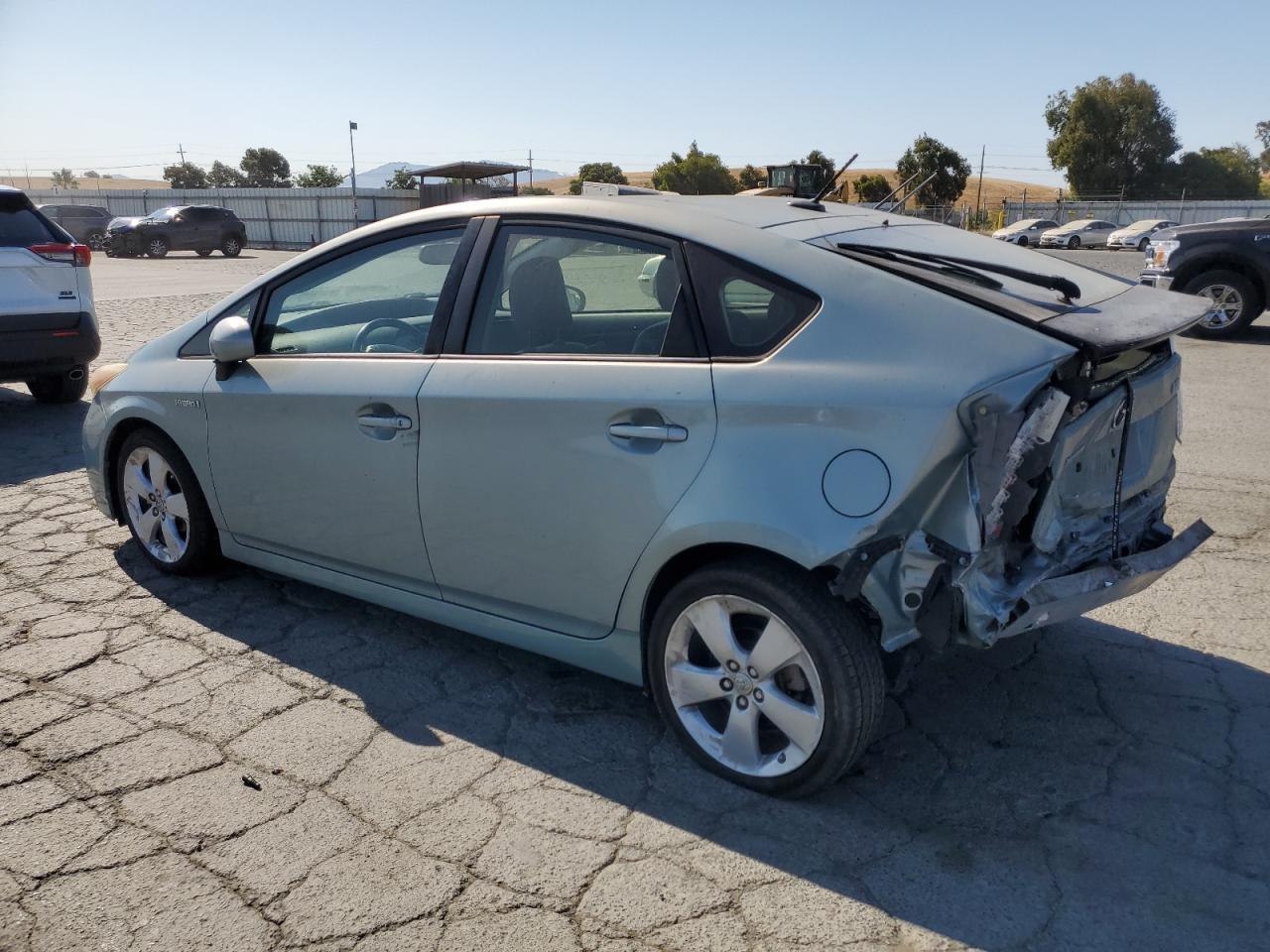 2013 Toyota Prius - Фото 2