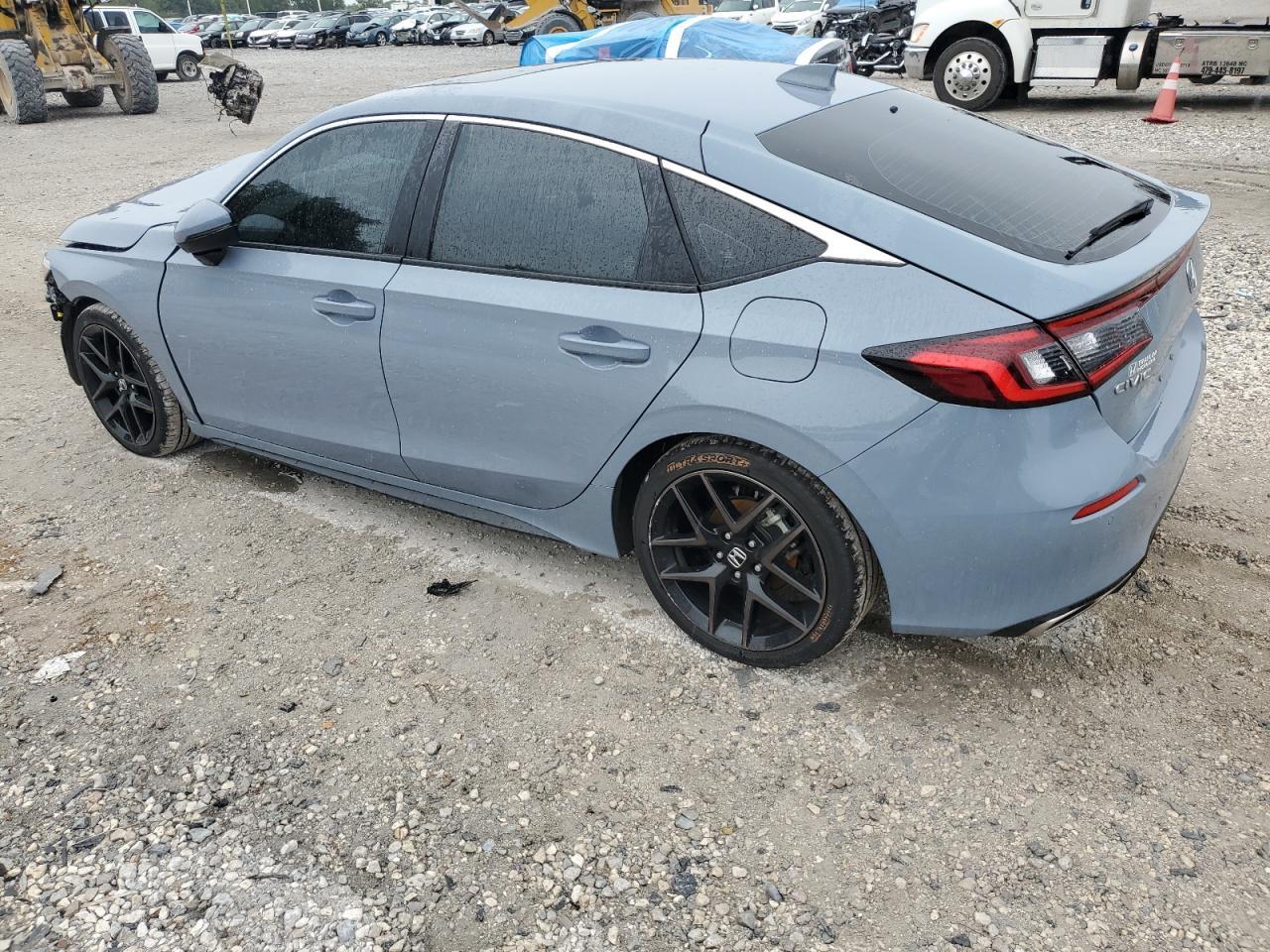 2023 Honda Civic Sport Touring - Image 2