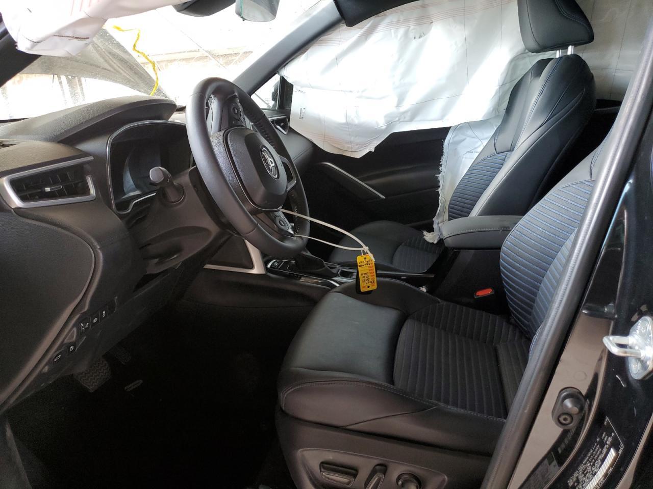 2024 Toyota Corolla Cross Se - Фото 7