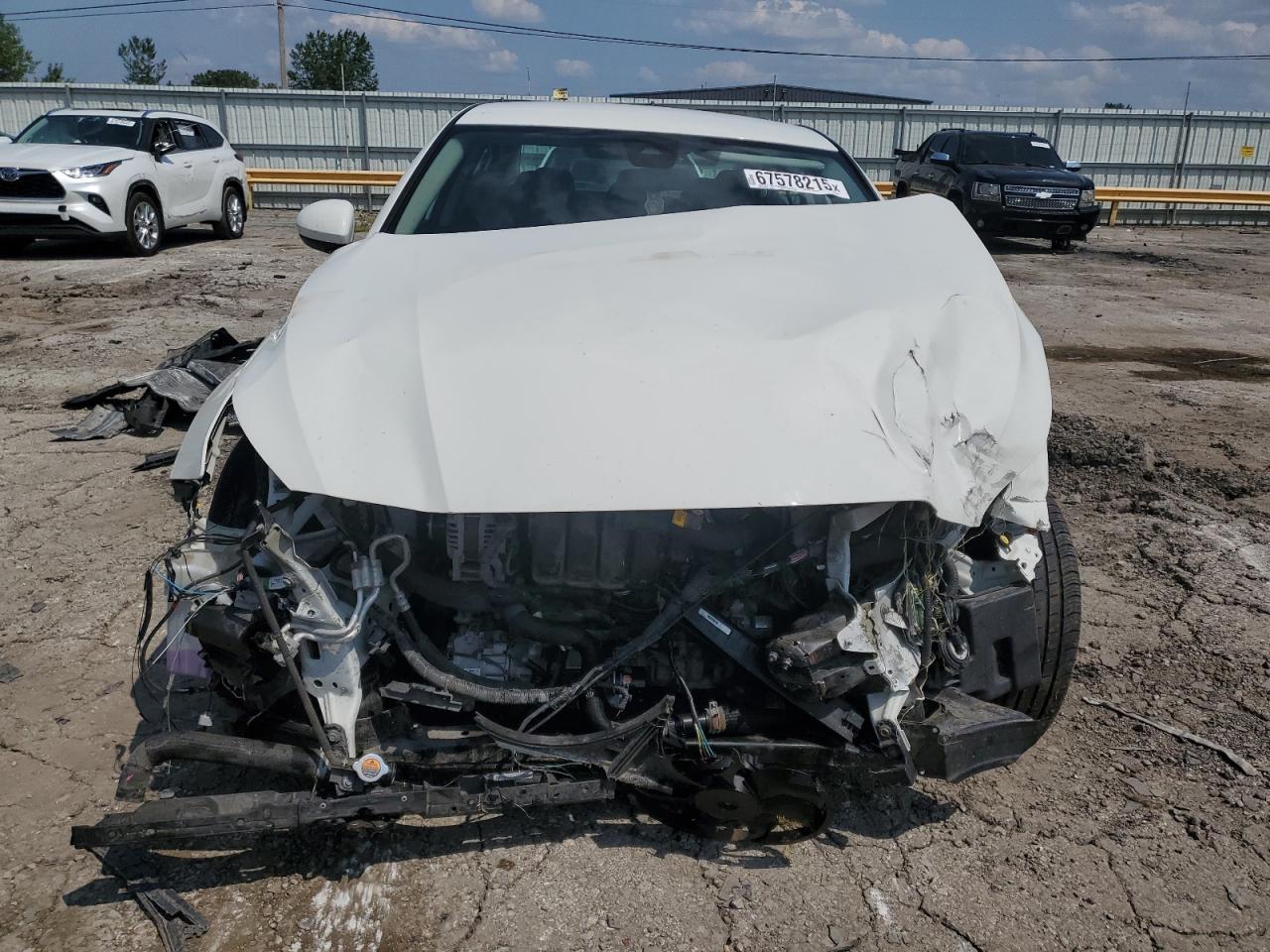 2021 Nissan Altima S - Фото 5