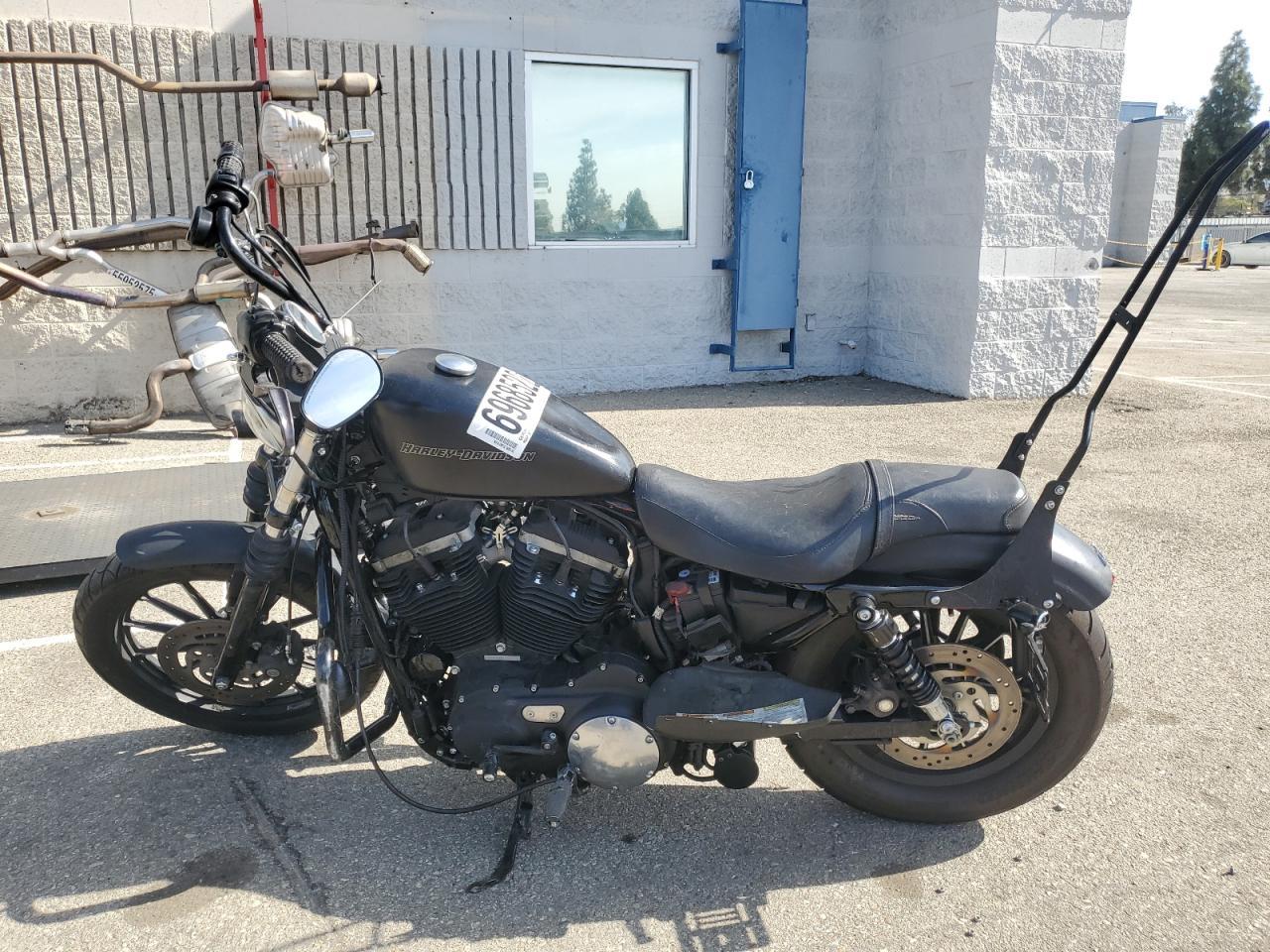 2010 Harley-Davidson Xl883 N - Фото 3