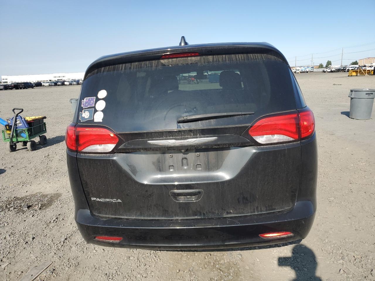 2017 Chrysler Pacifica Lx - Фото 6