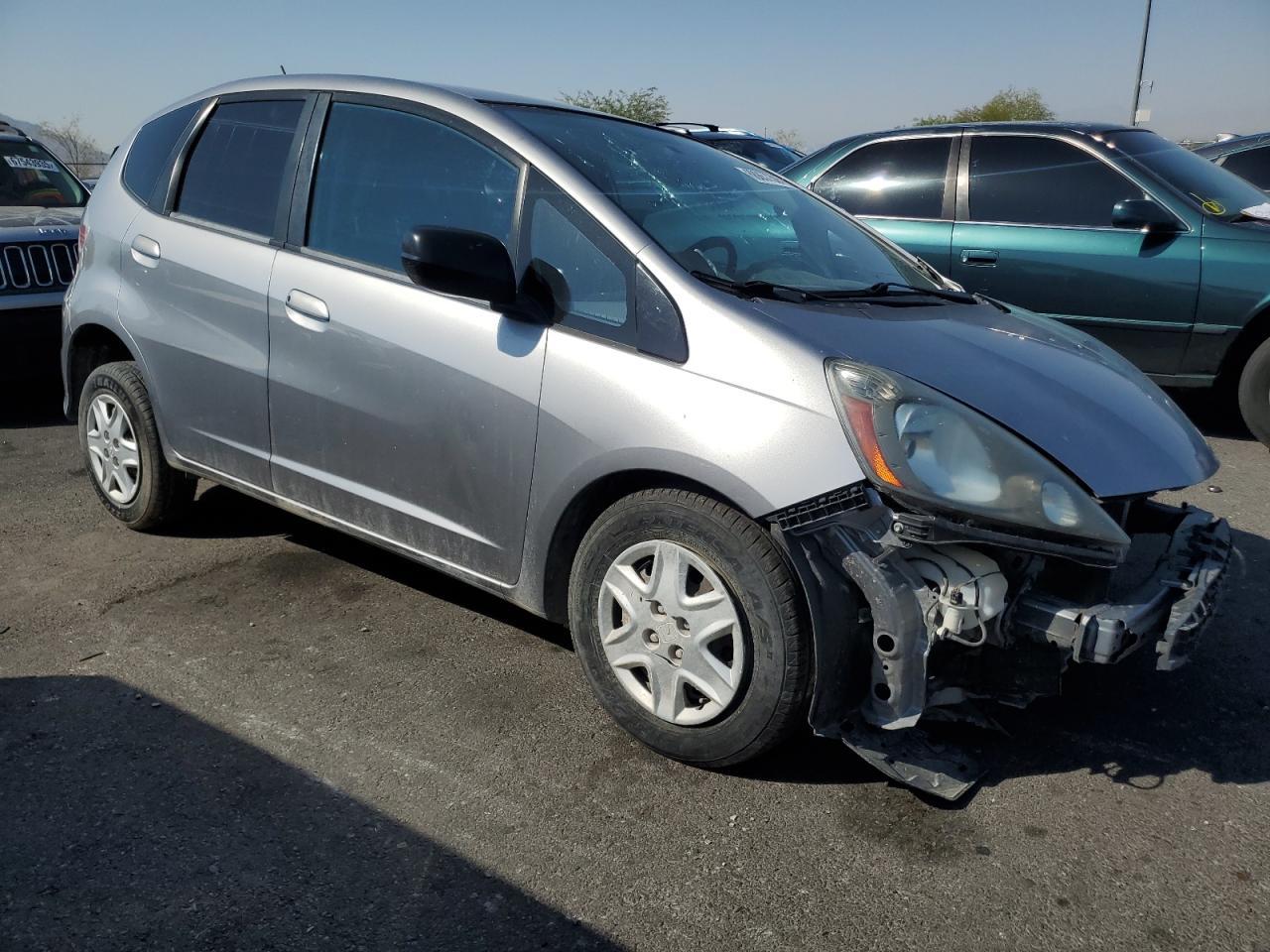 2010 Honda Fit - Фото 4