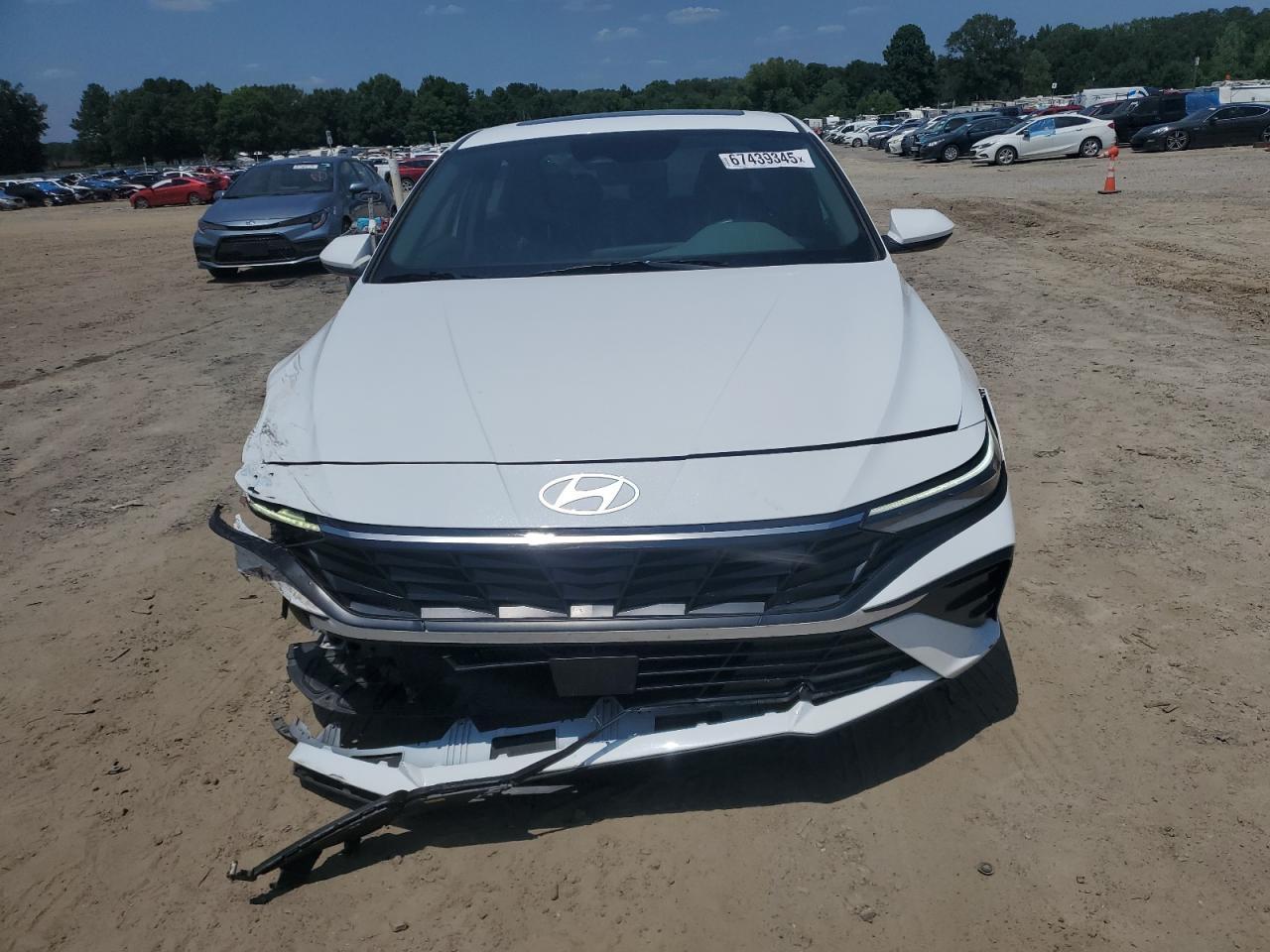 2025 Hyundai Elantra Sel - Фото 5