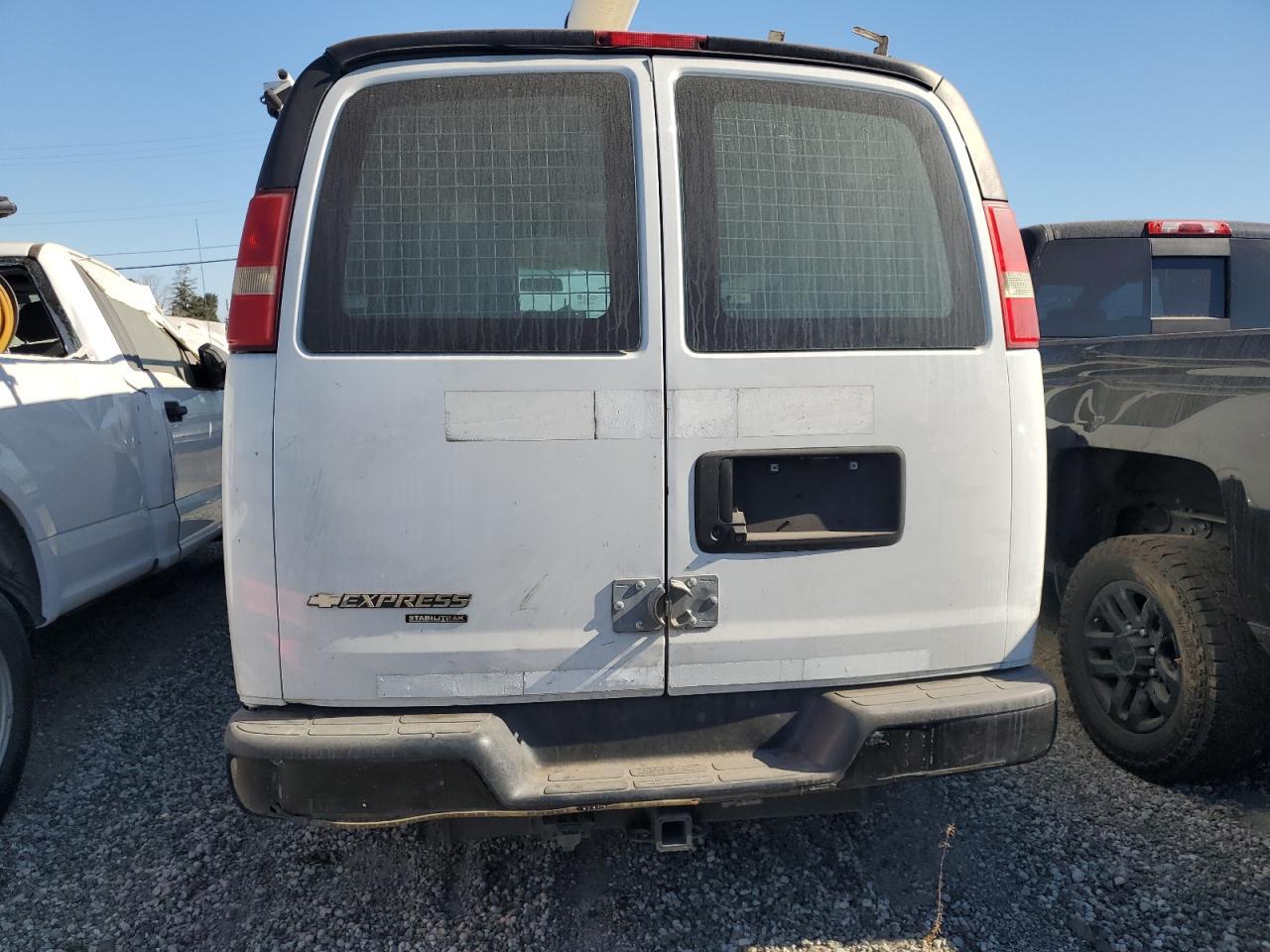 2013 Chevrolet Express G2500 - Фото 6