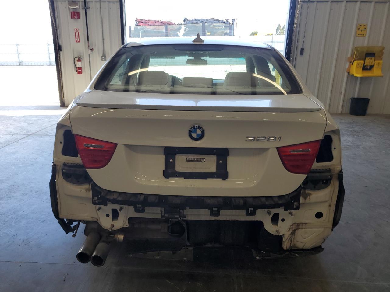 2011 BMW 328 Xi Sulev - Фото 6