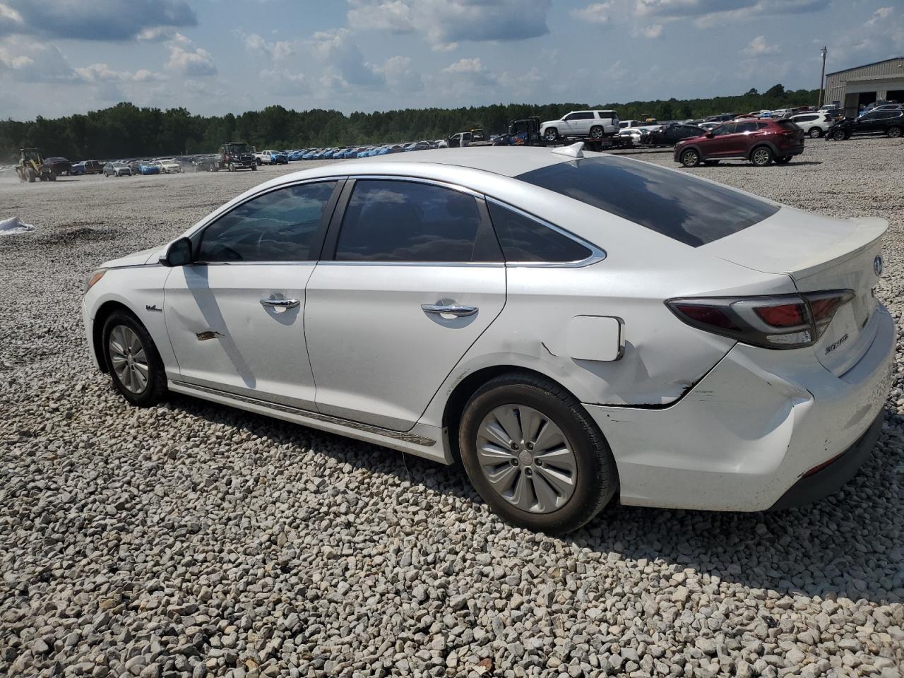 2016 Hyundai Sonata Hybrid - Фото 2