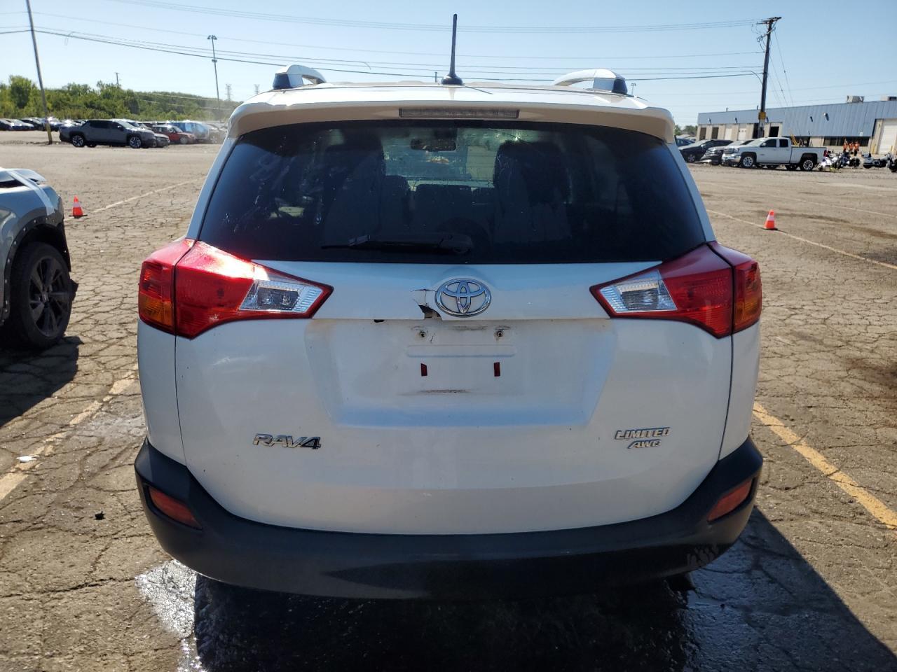 2015 Toyota Rav4 Limited - Фото 6