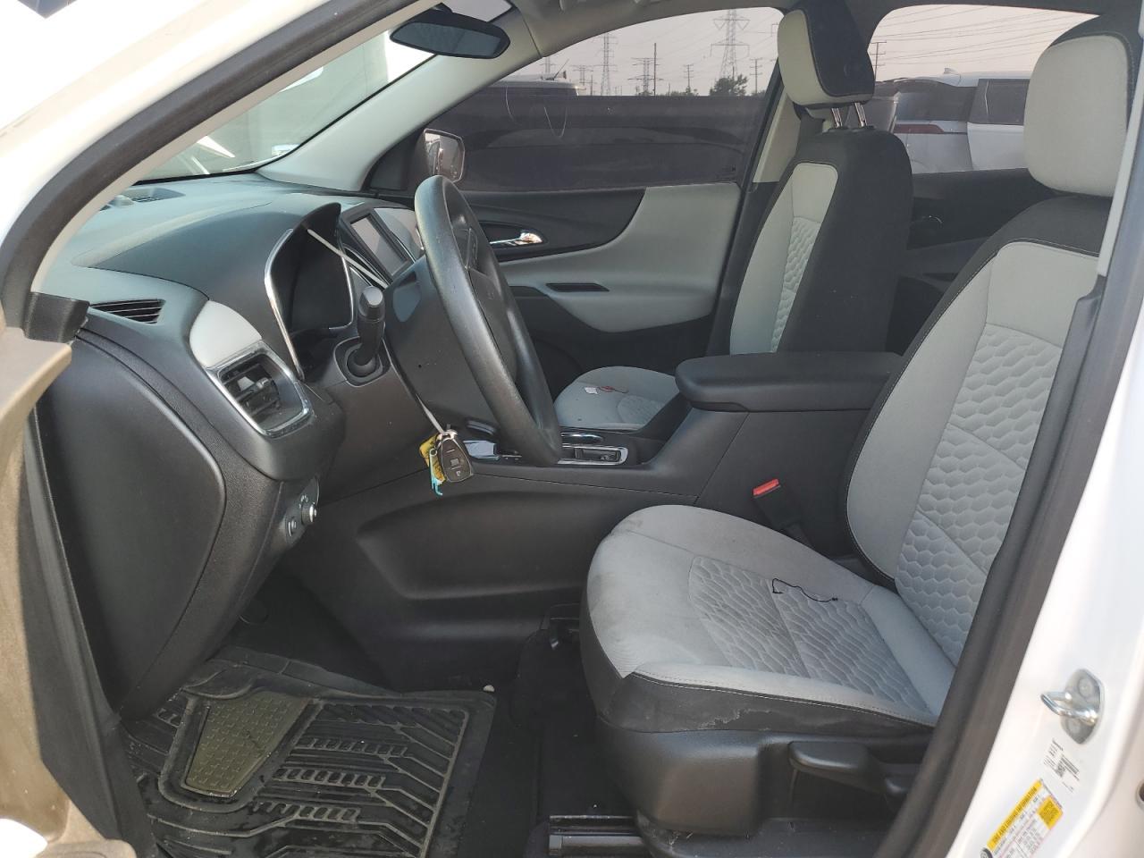 2018 Chevrolet Equinox Ls - Фото 7