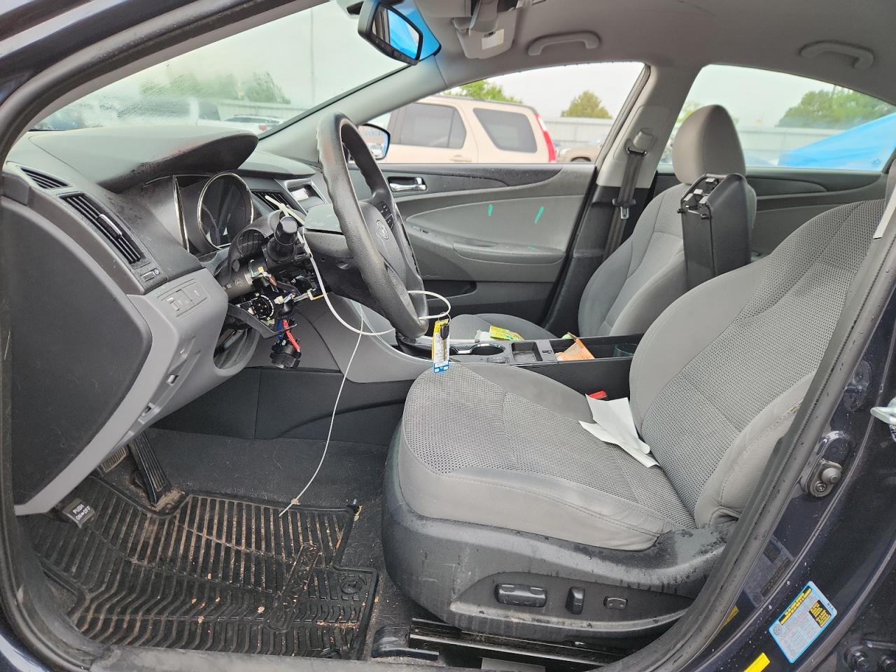 2013 Hyundai Sonata Gls - Image 7