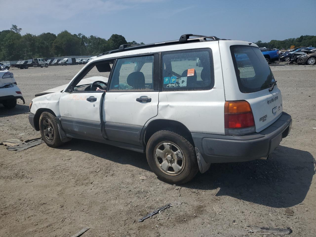 1998 Subaru Forester L - Image 2
