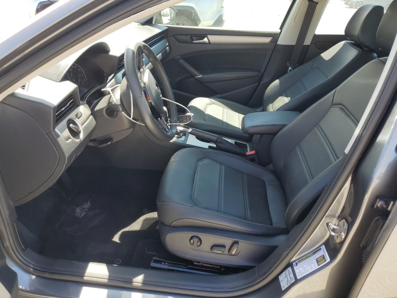 2022 Volkswagen Passat Se - Image 7