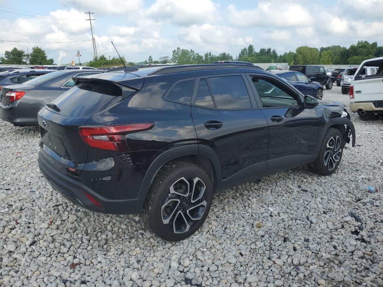 2024 Chevrolet Trax 2Rs - Image 3