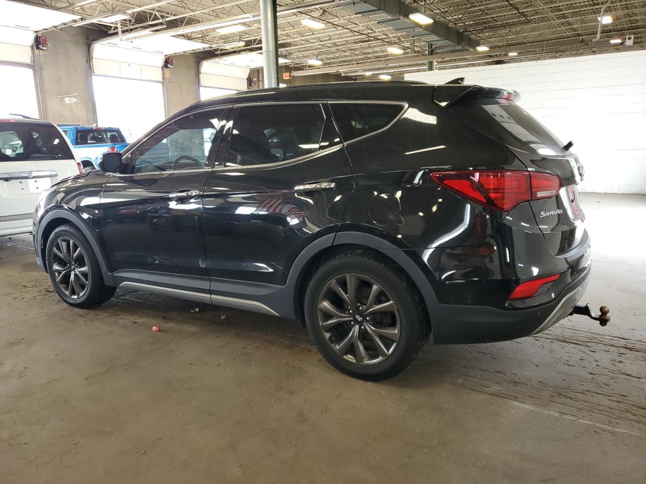 2017 Hyundai Santa Fe Sport - Фото 2