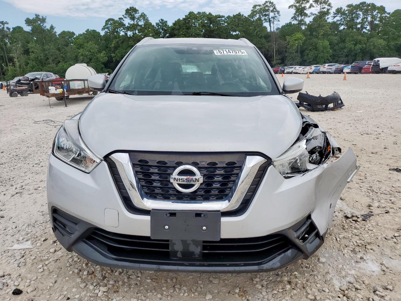 2020 Nissan Kicks Sv - Image 5
