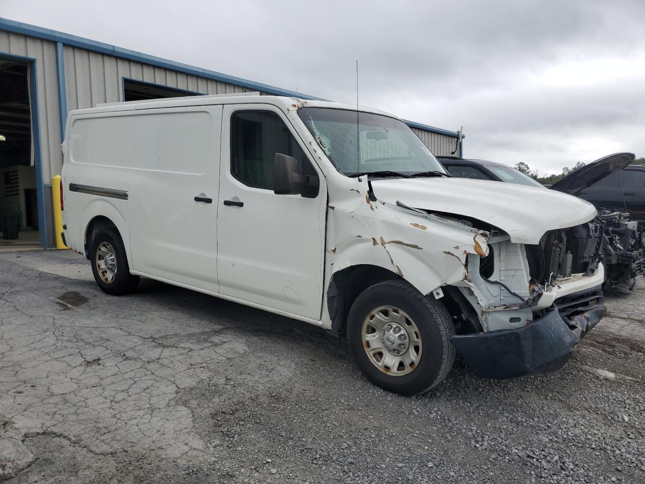 2015 Nissan Nv 1500 - Фото 4