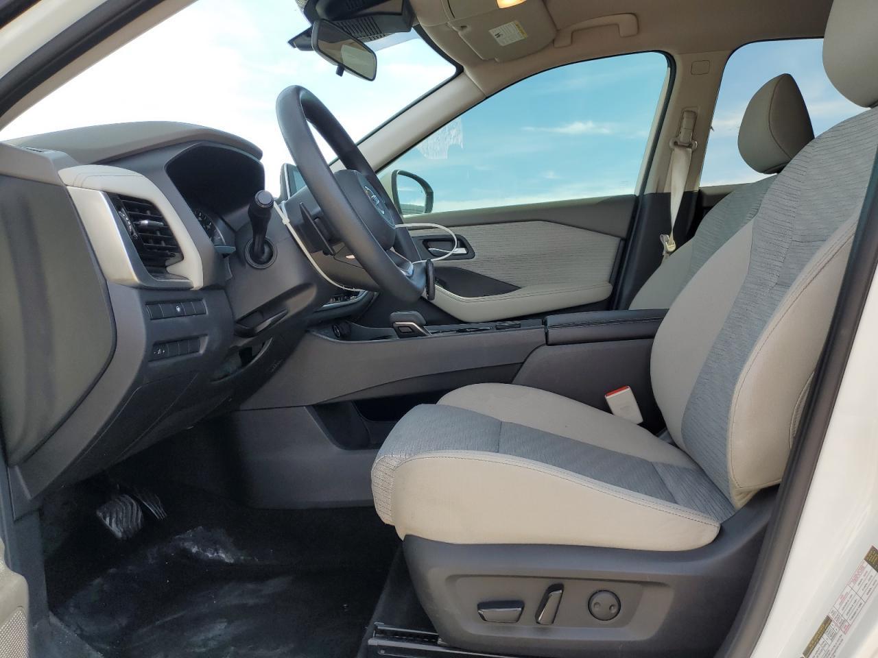 2021 Nissan Rogue Sv - Image 7