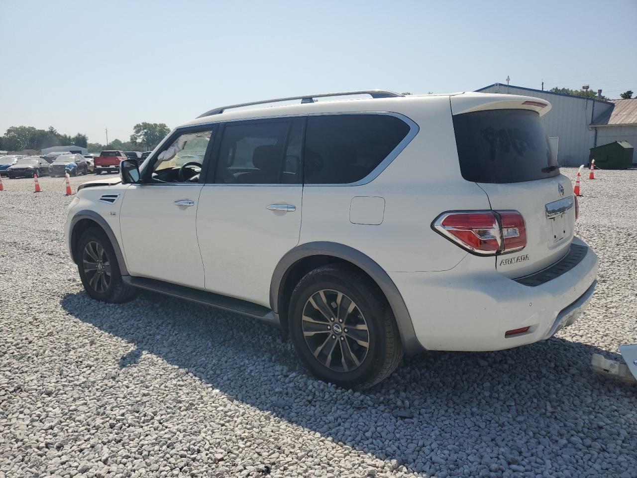 2017 Nissan Armada Platinum - Фото 2
