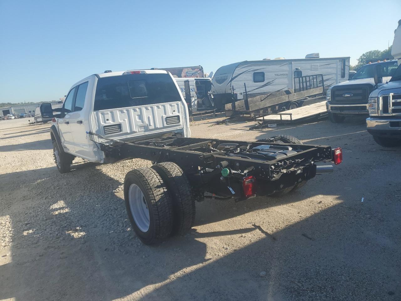 2023 Ford F550 Super Duty Super Duty - Image 2