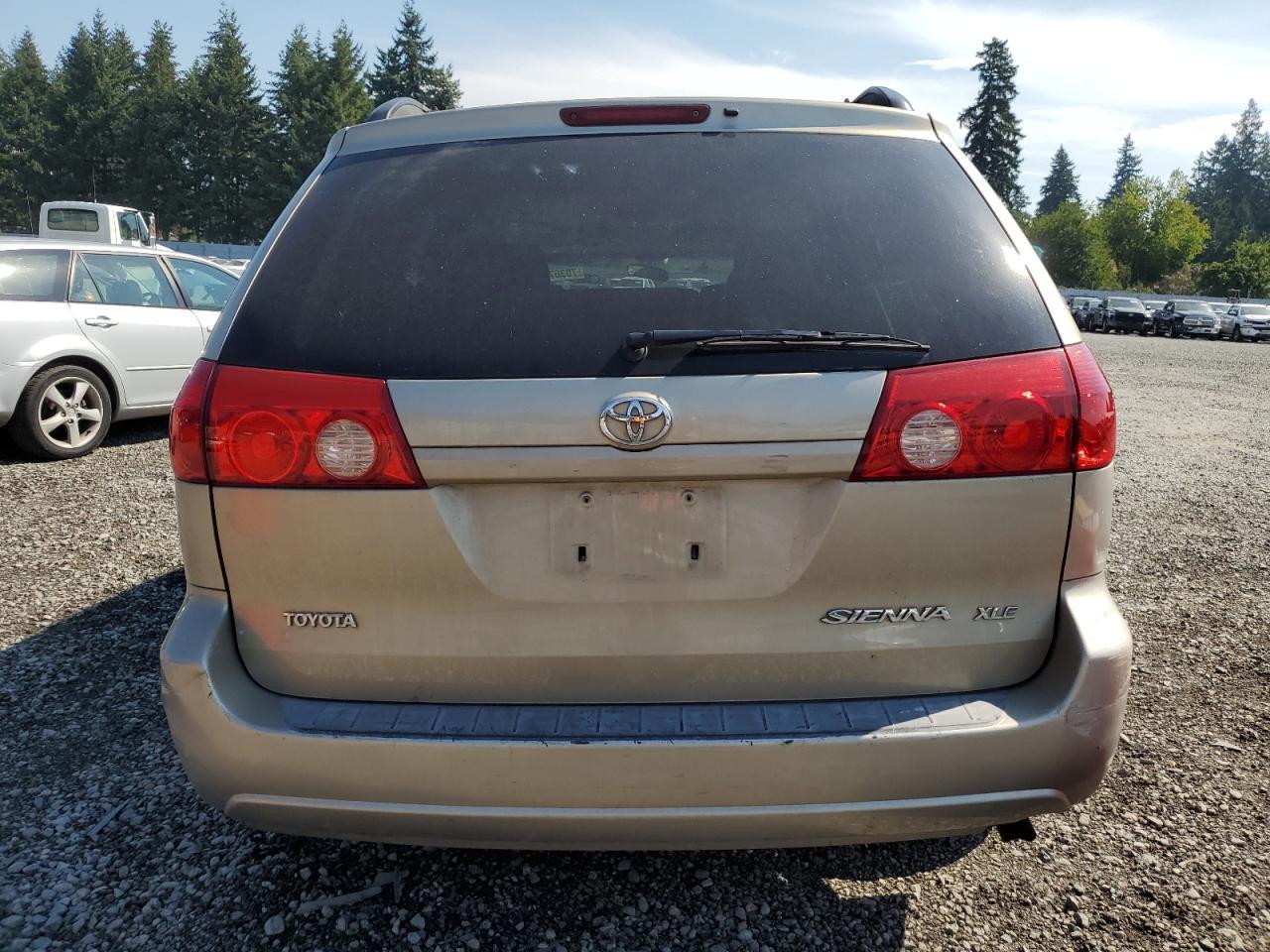2006 Toyota Sienna Xle - Image 6